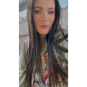 Meet your Posher, Kayelee mae